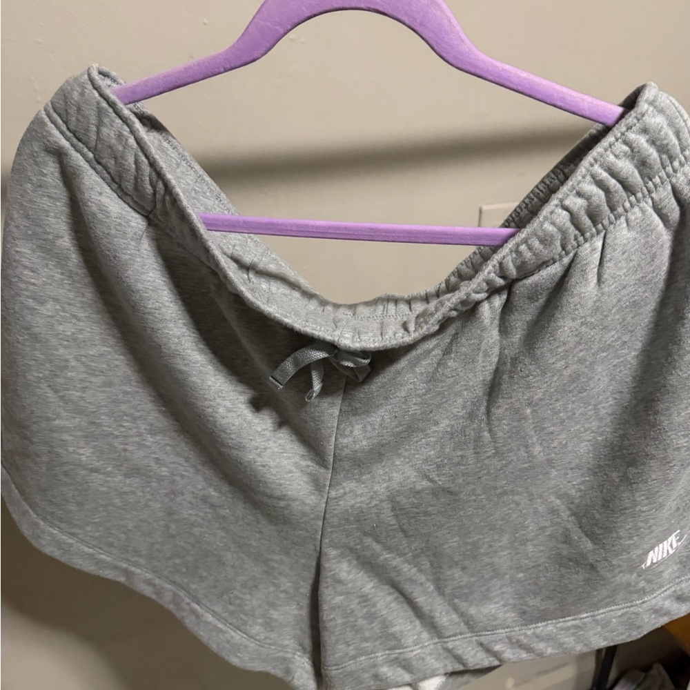 Nike Women’s Light Gray Athletic Shorts